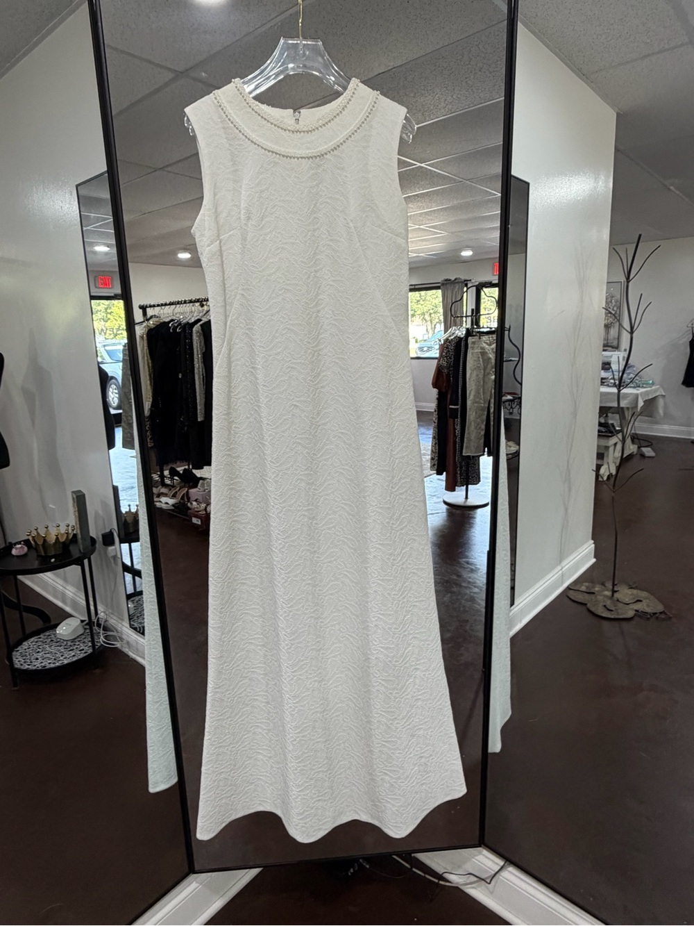 Sleeveless candlelight white Vintage A-Line Dress